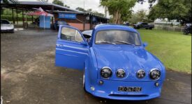 Renault Dauphine 1959 Oovango Stance